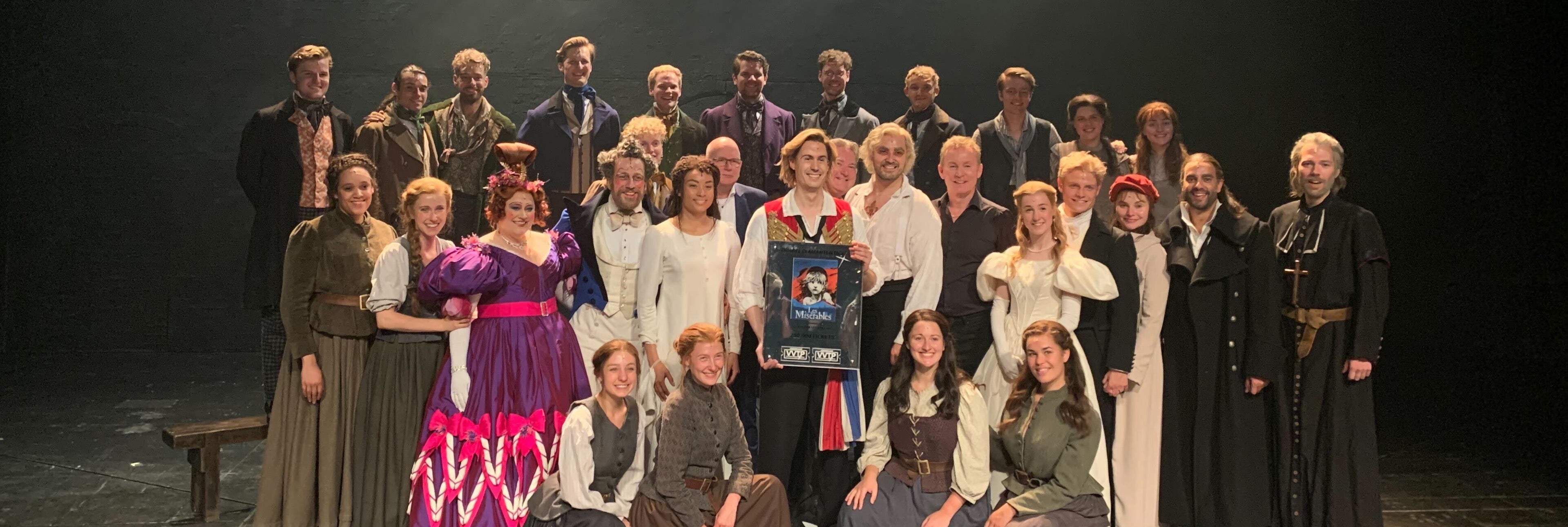Cast Les Misérables door het dolle: 'Onvoorstelbaar, een kwart miljoen tickets!'
