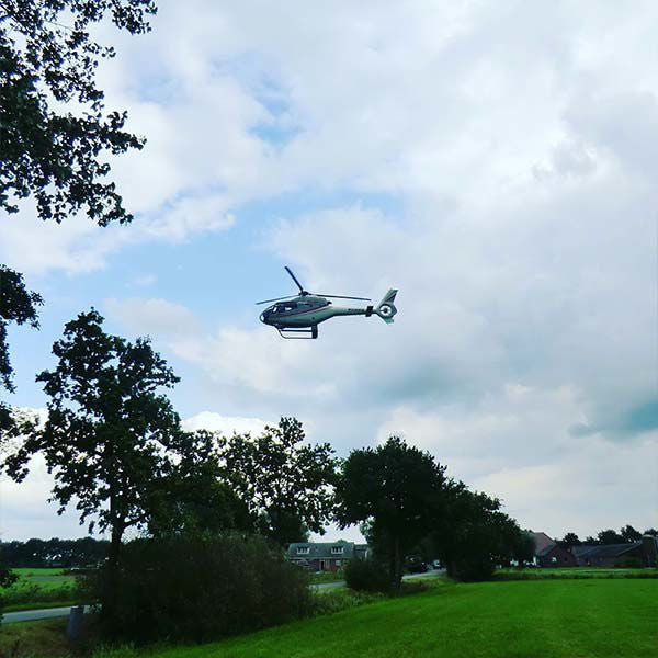 Helikopter vliegen  - afbeelding 4