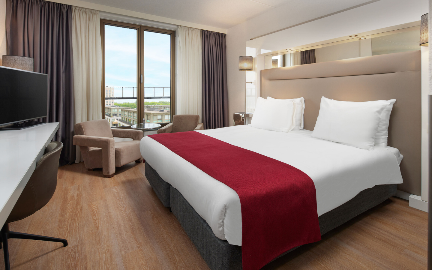WestCord Fashion Hotel Amsterdam | 3 Daags verblijf in een 4*-hotel met wellness en skybar met panoramisch uitzicht - afbeelding 2