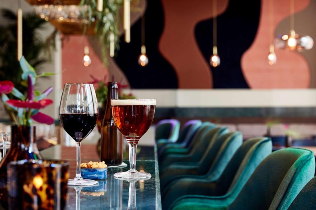 Lindner Hotel Antwerp x Cirque Du Soleil | Exclusief: 4* hotelovernachting incl. entreetickets voor Cirque du Soleil kerstshow - afbeelding 13