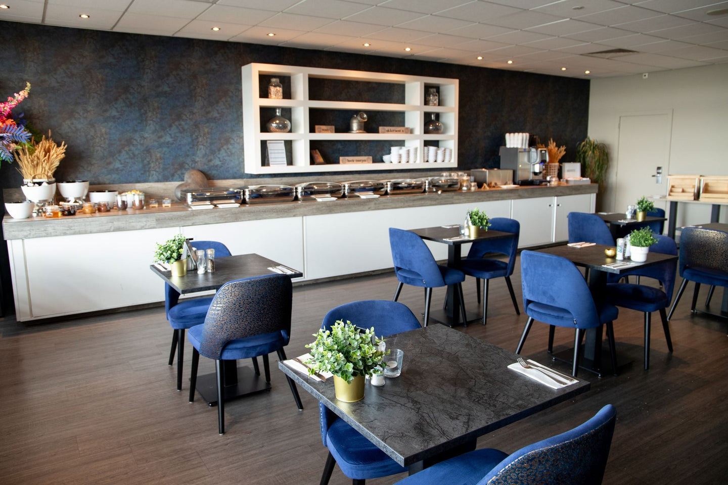 Restaurant Taste Churchill Terneuzen - Driegangenlunch of -diner voor 2 personen