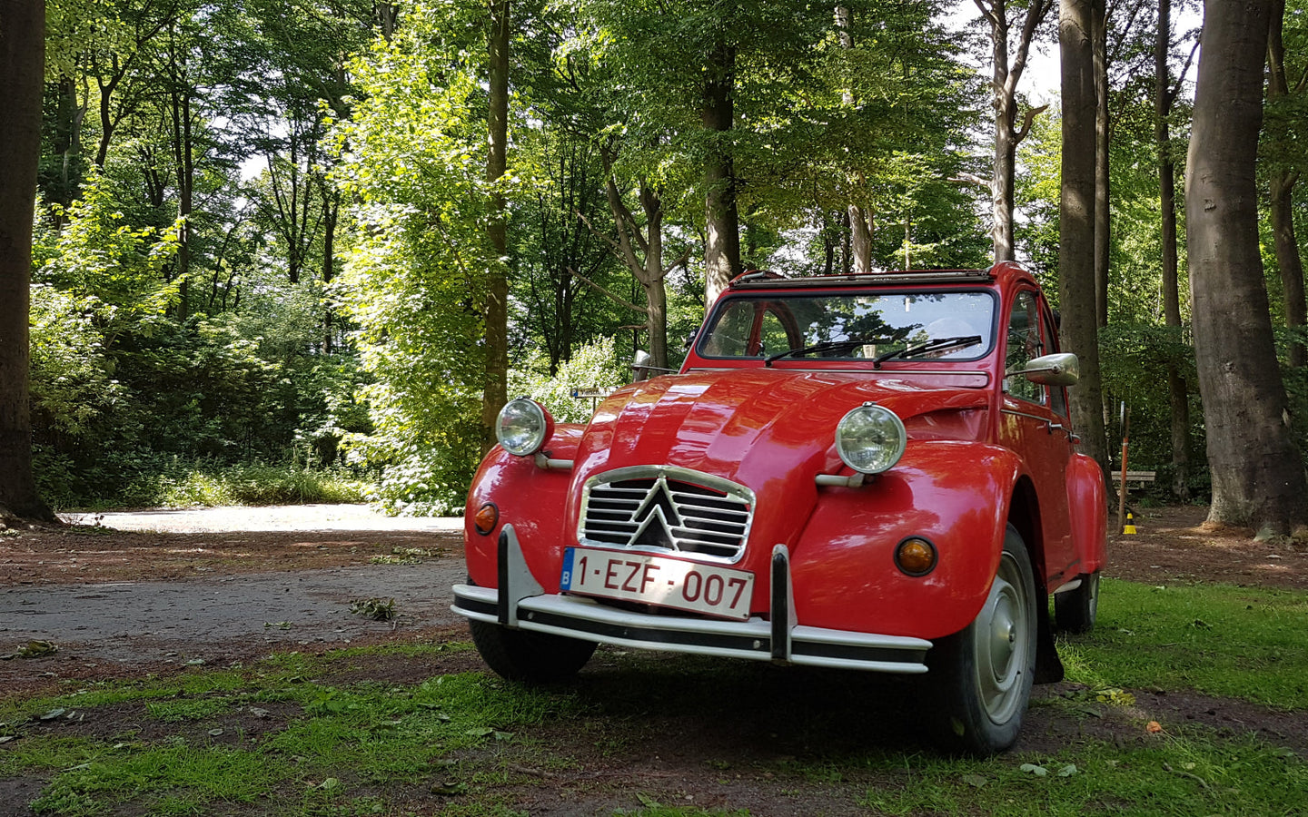LAZY FUNDAY incl. 2CV Challenge (t.w.v. €50) - afbeelding 3